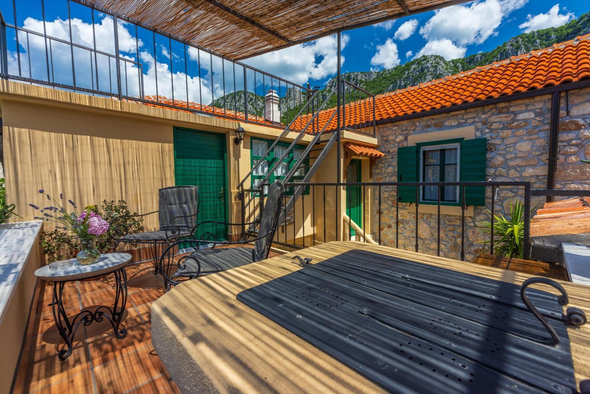 Villa Cocoon - Vacation Home With Heated Pool & Garden Bribir  Exterior foto